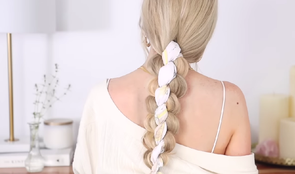 how to style a satin scarf on head