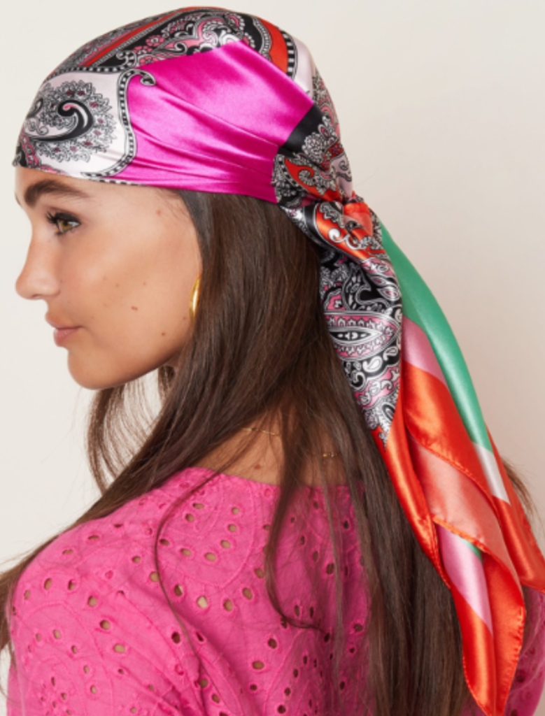 5 ways to style a scarf